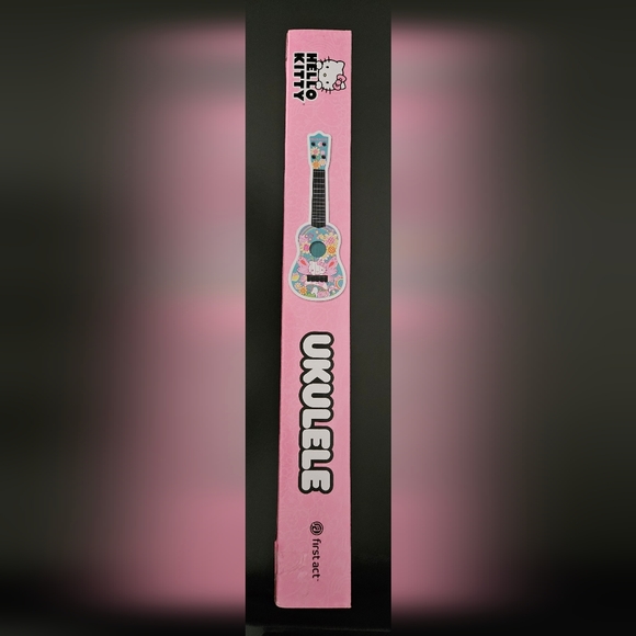 New Hello Kitty Ukulele - Picture 3 of 4